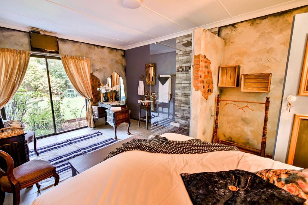 Iszis Guest House Bloemfontein Buitenkant foto